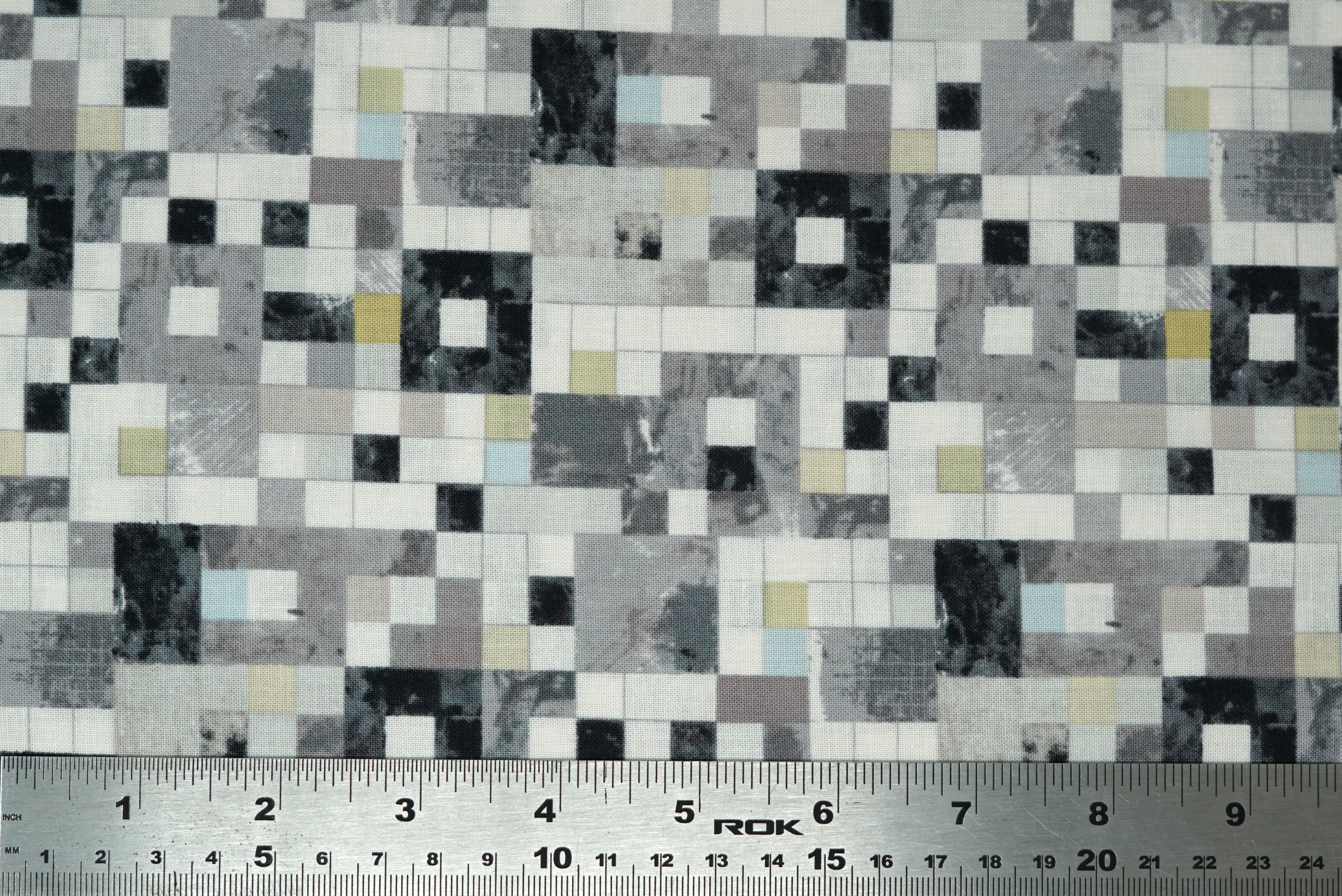 Falcon Ridge - 44/45" - 100% Cotton - Image 6