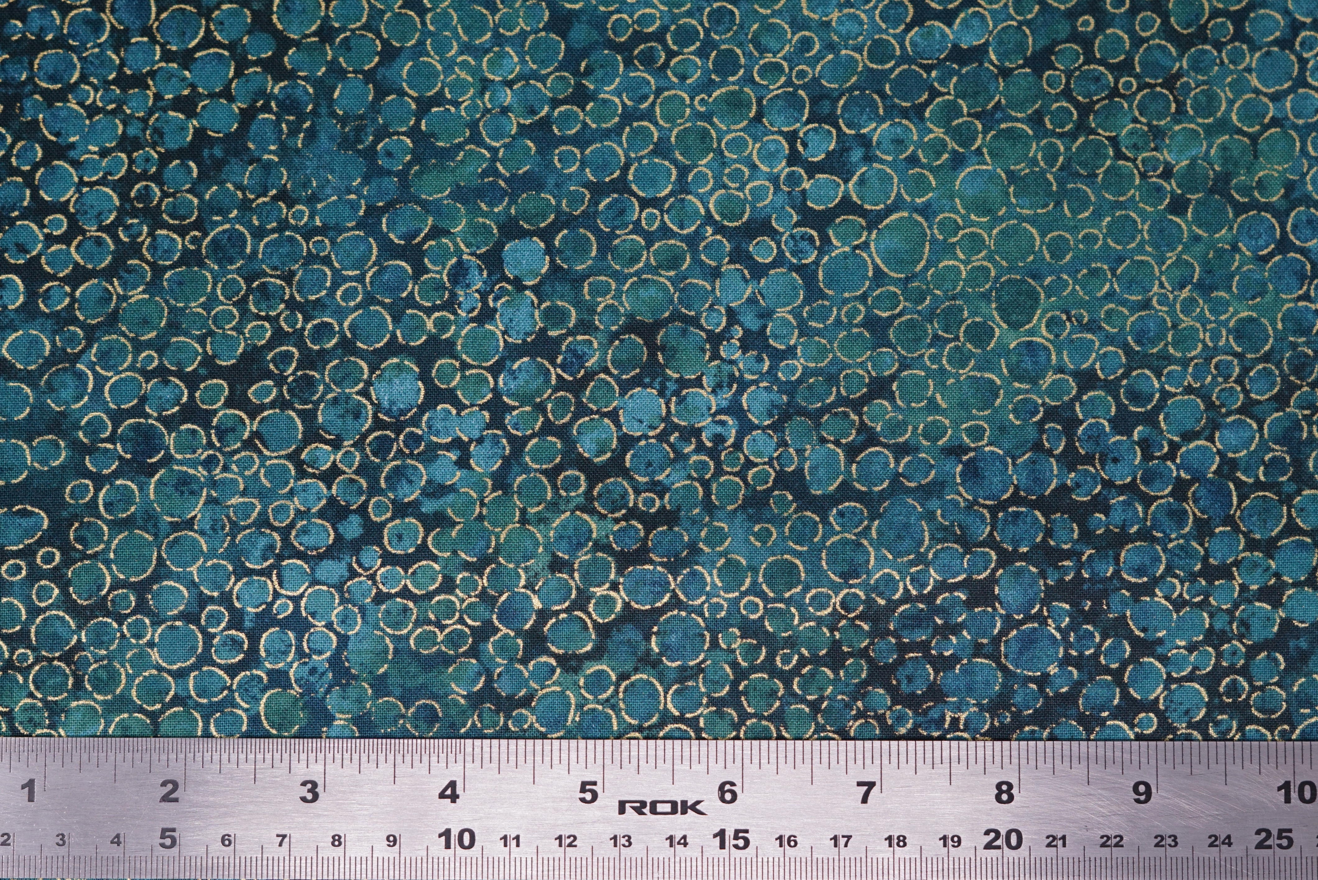 New Shimmer - 44/45" - 100% Cotton - Image 14