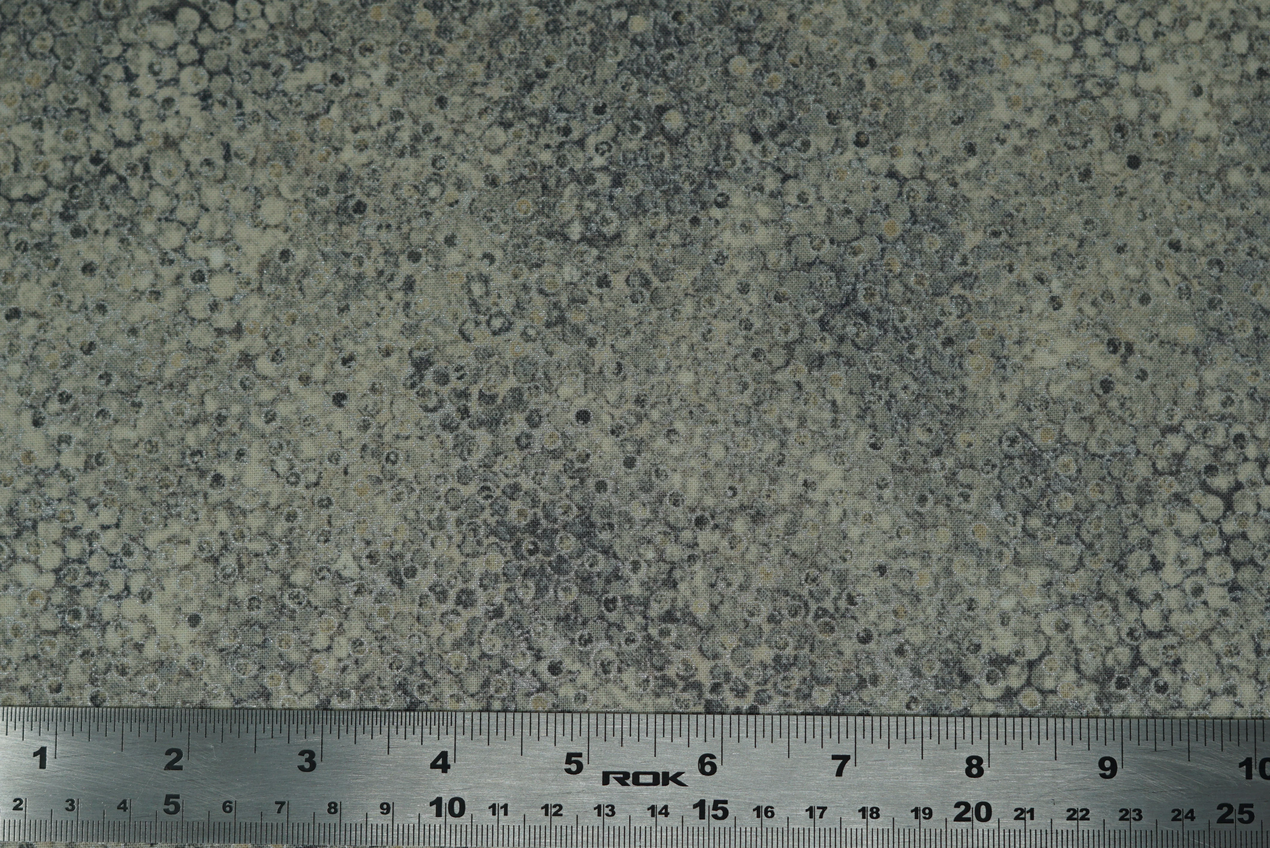 New Shimmer - 44/45" - 100% Cotton - Image 27