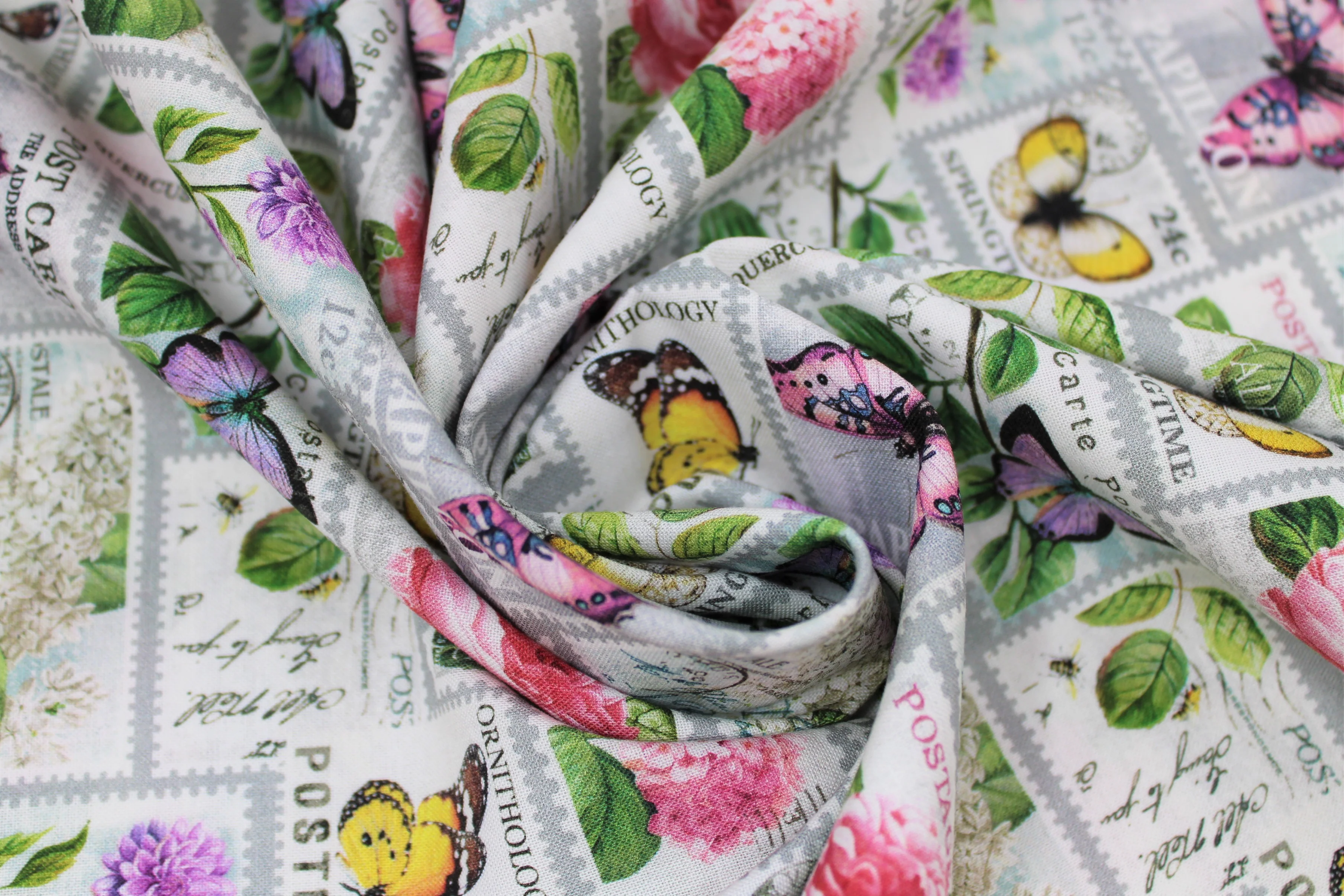 Scented Garden - 44/45" - 100% Cotton - Image 7