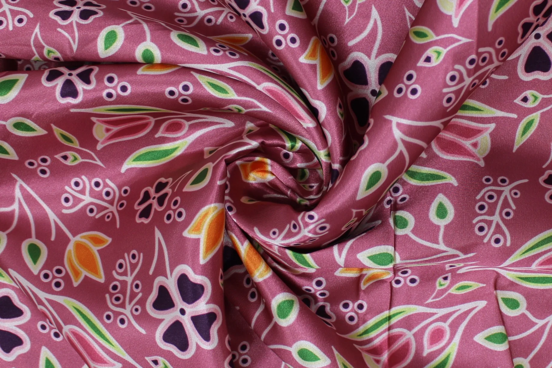 Renata Meconse Collection - 58" - Polyester Blend - Floral Satin - Image 3