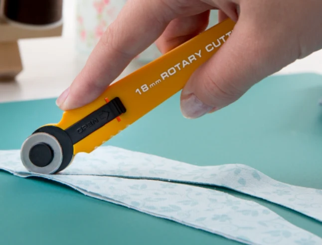 Straight Handle Rotary Cutters - OLFA - Image 5