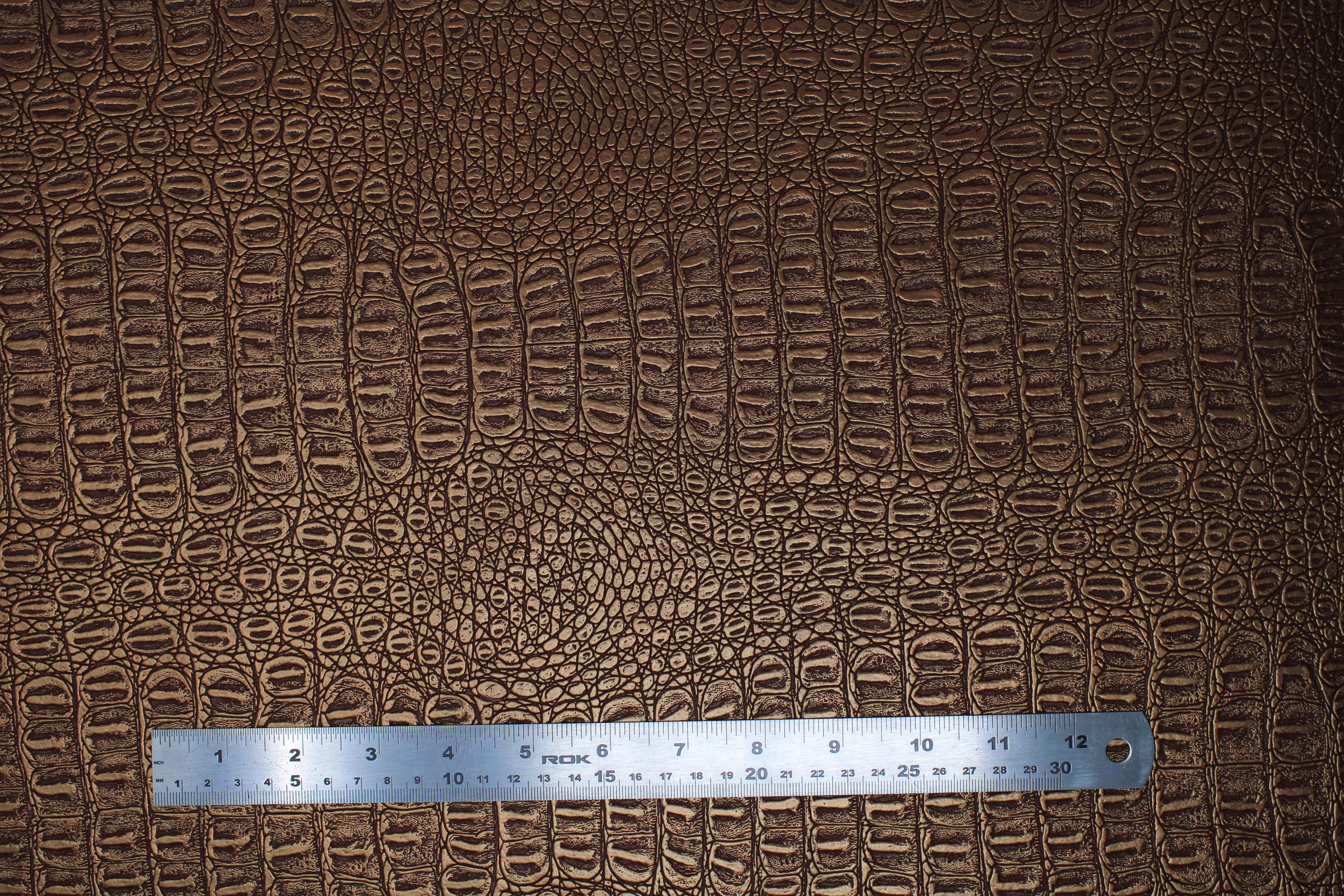 Metallic Gator Vinyl - 54" - Plastex - Image 3