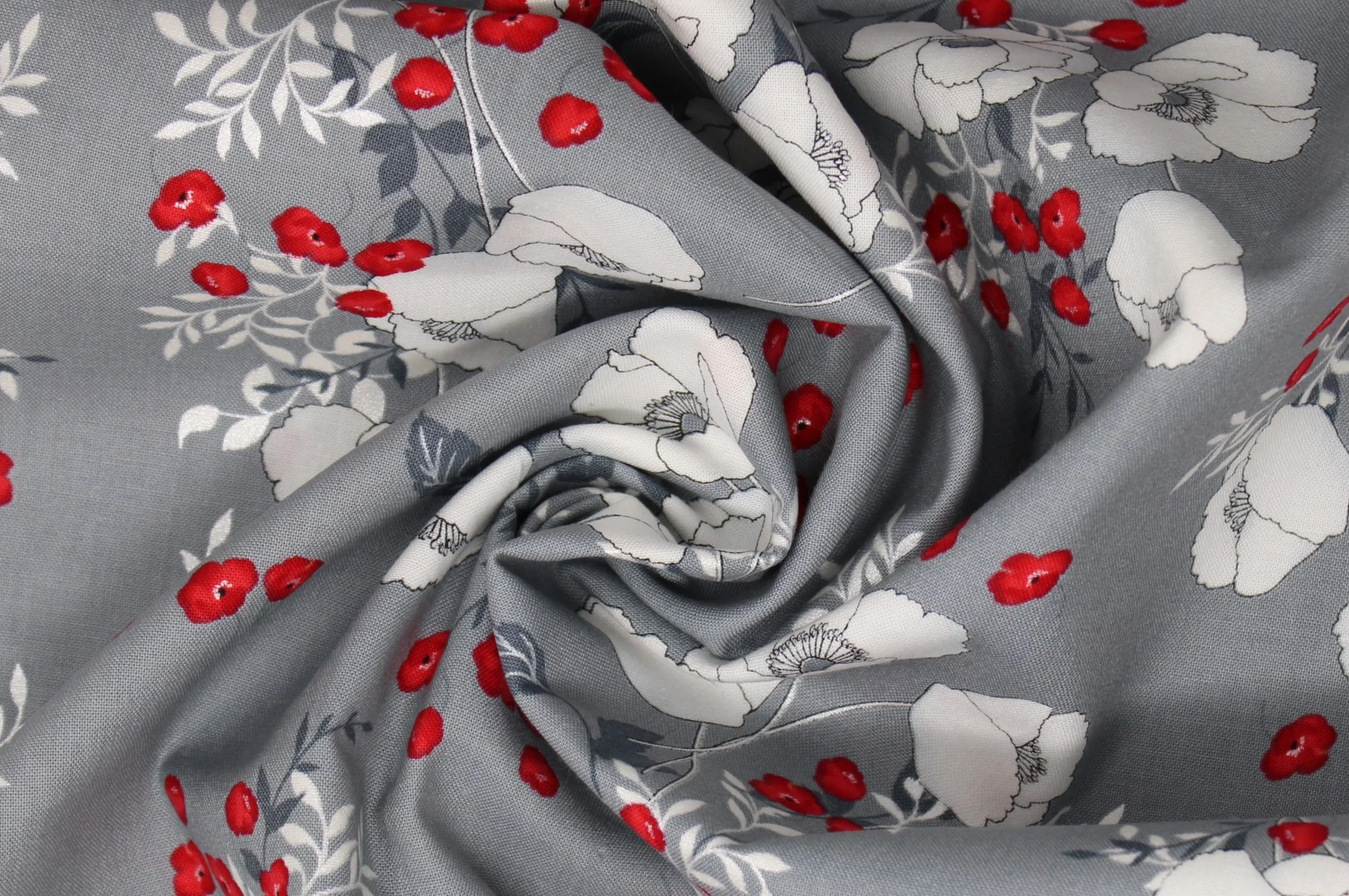Poppy Promenade - 45" - 100% Cotton - Image 13