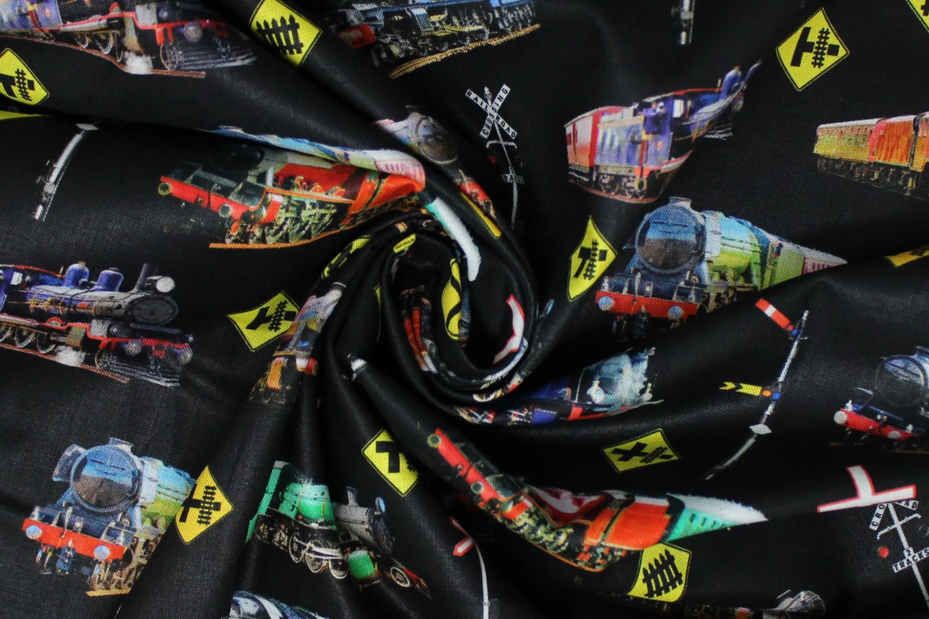 Steam Trains - 44/45" - 100% cotton - Image 3