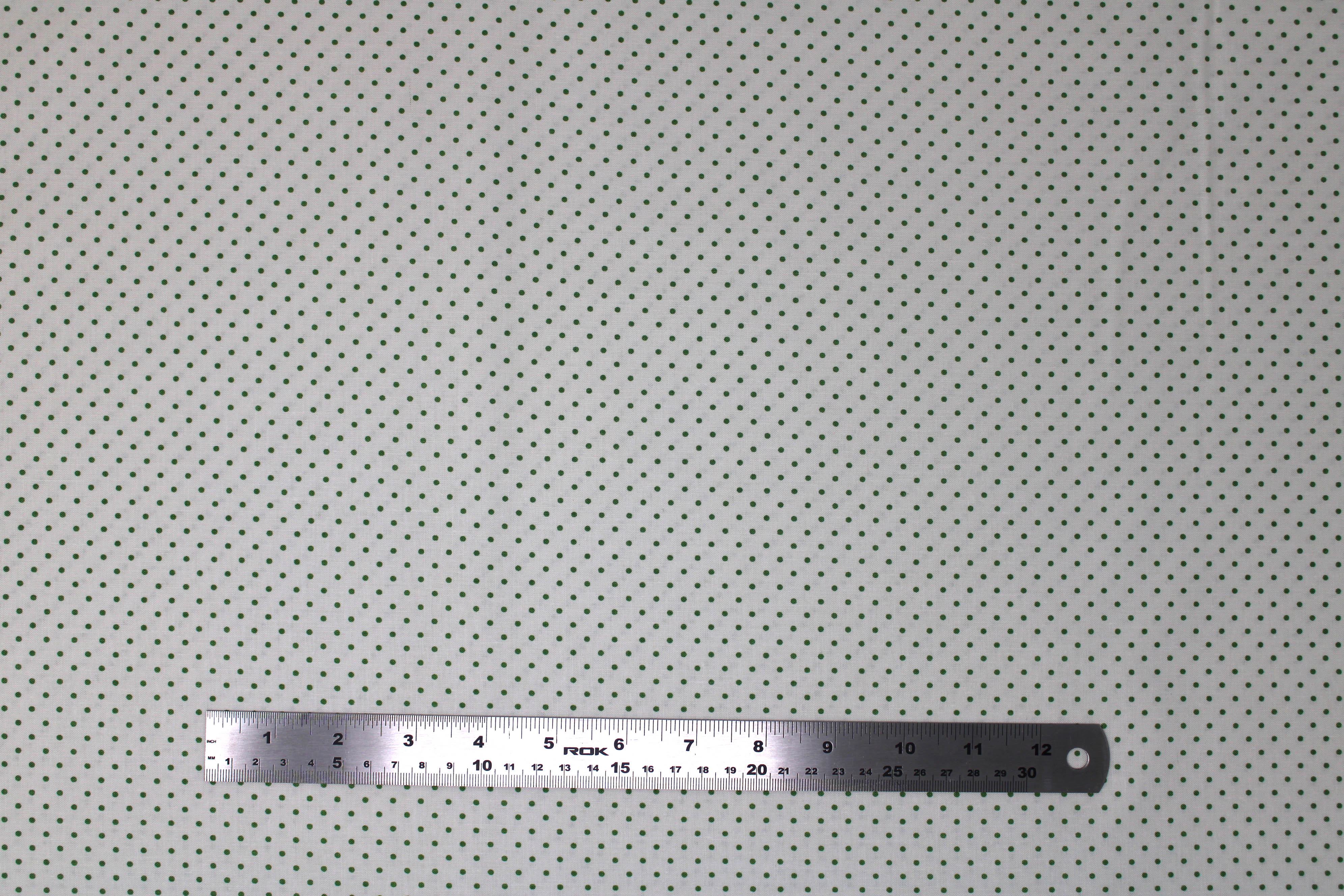 Le Crème Swiss & Dots - 45" - 100% Cotton - Image 2