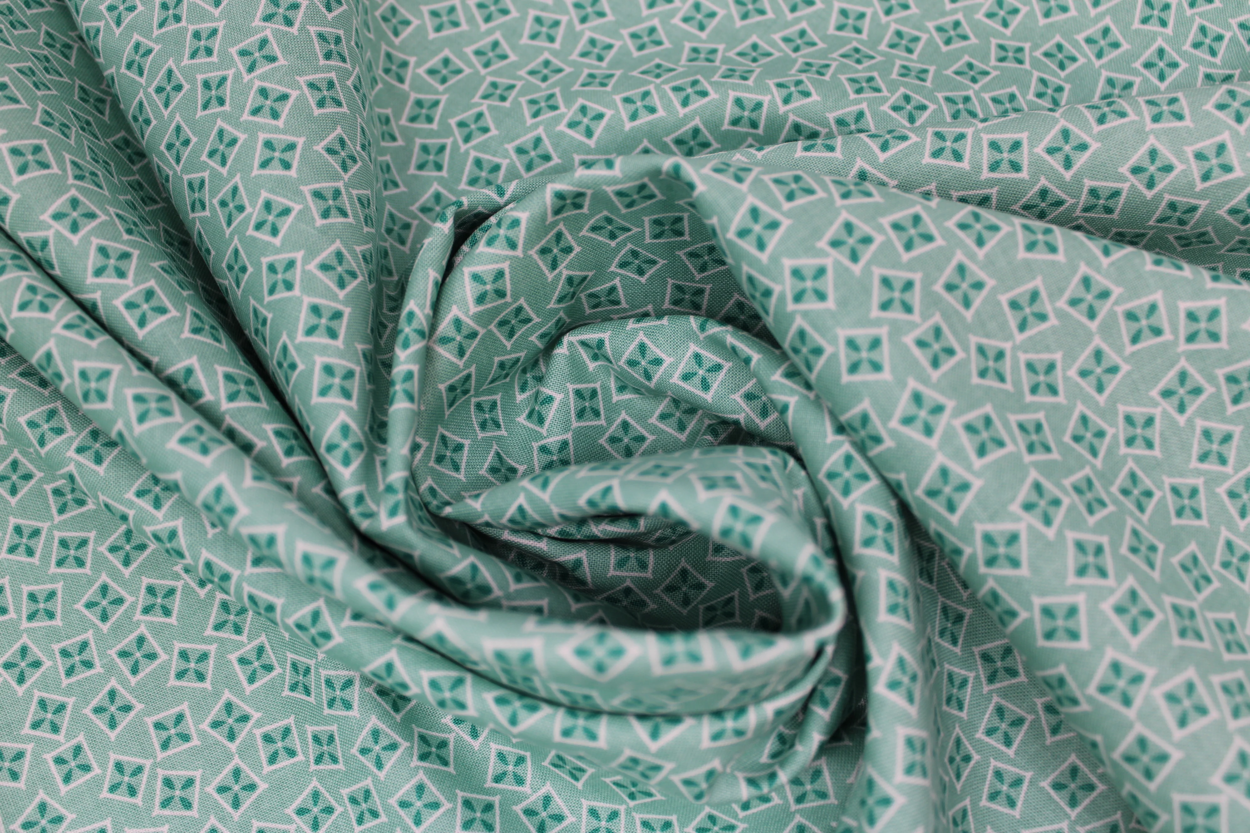 Vintage Happy 2 - 45" - 100% Cotton - Image 3