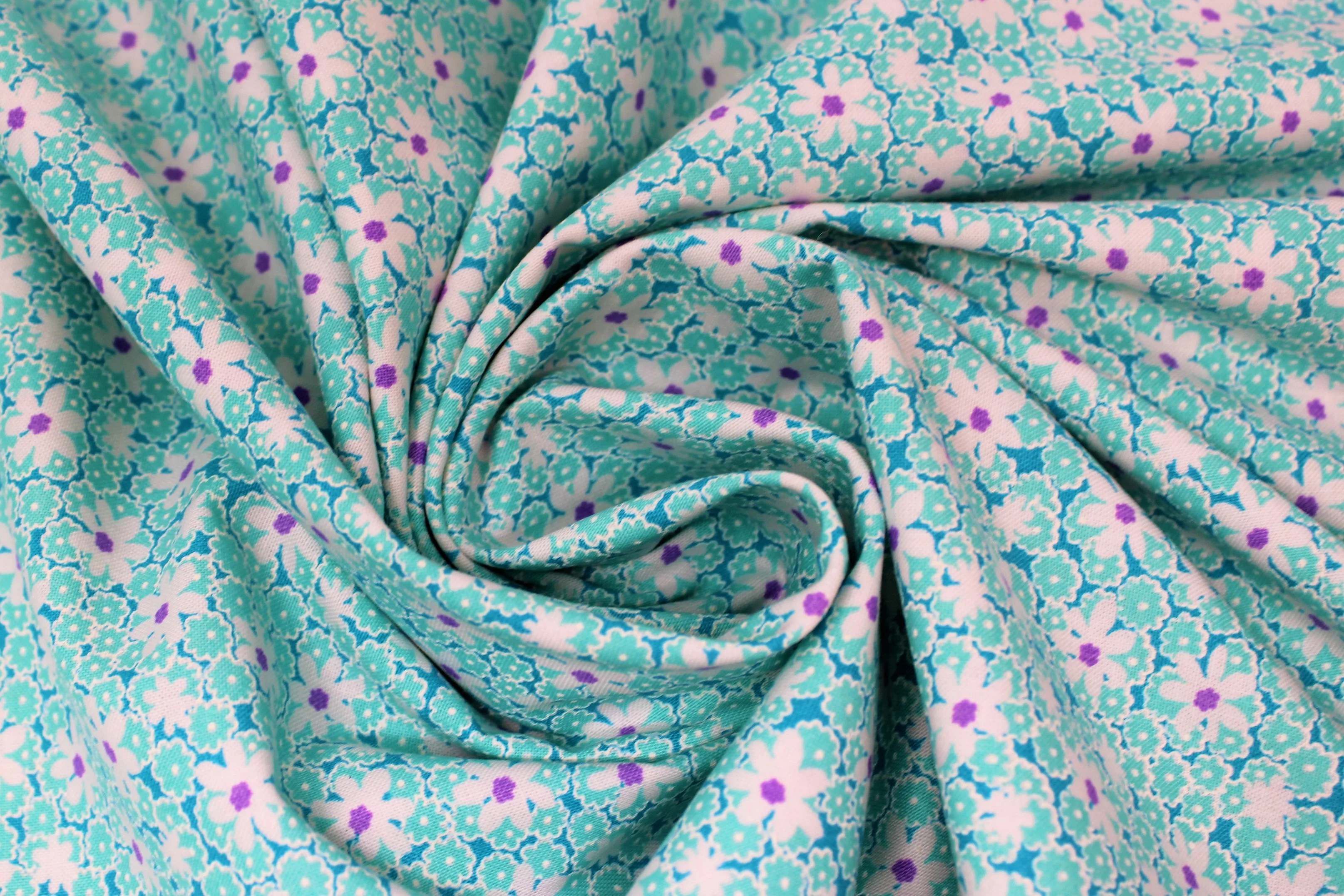 Floral - 45" - 100% Cotton - Image 3
