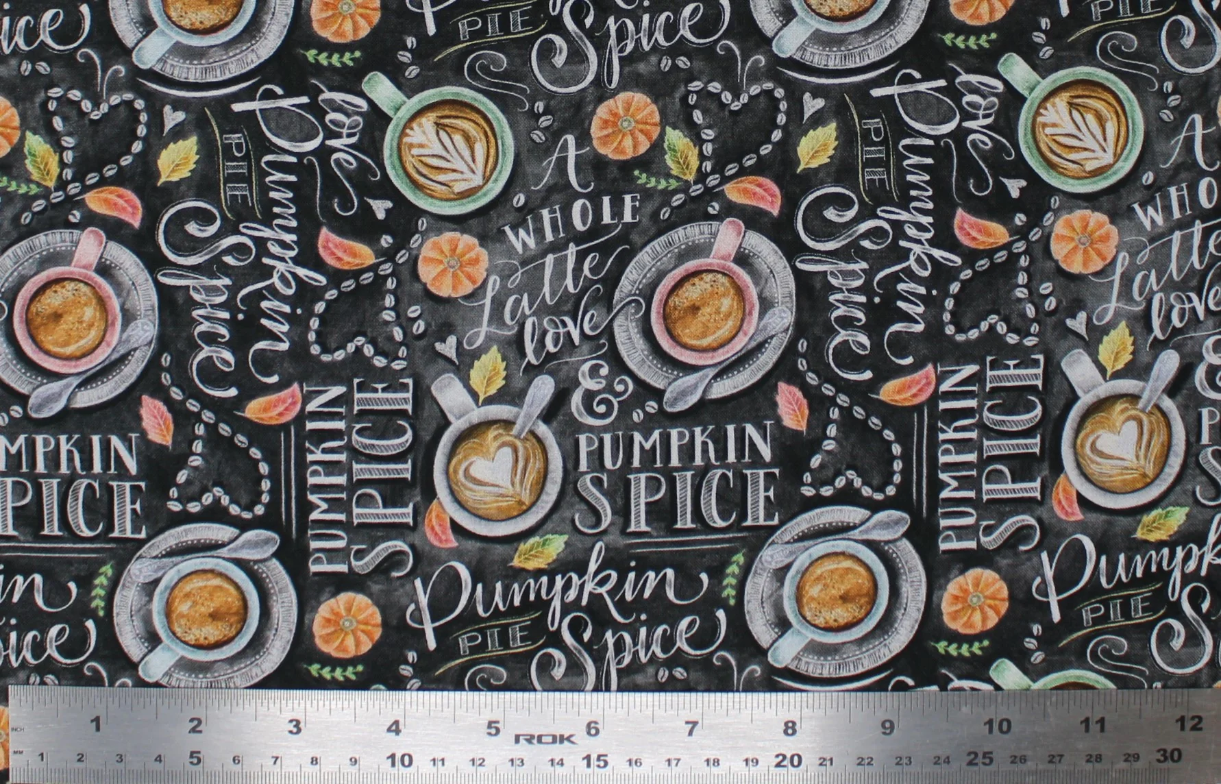 Happy Pie Season - 44/45'' - 100% cotton - Image 3