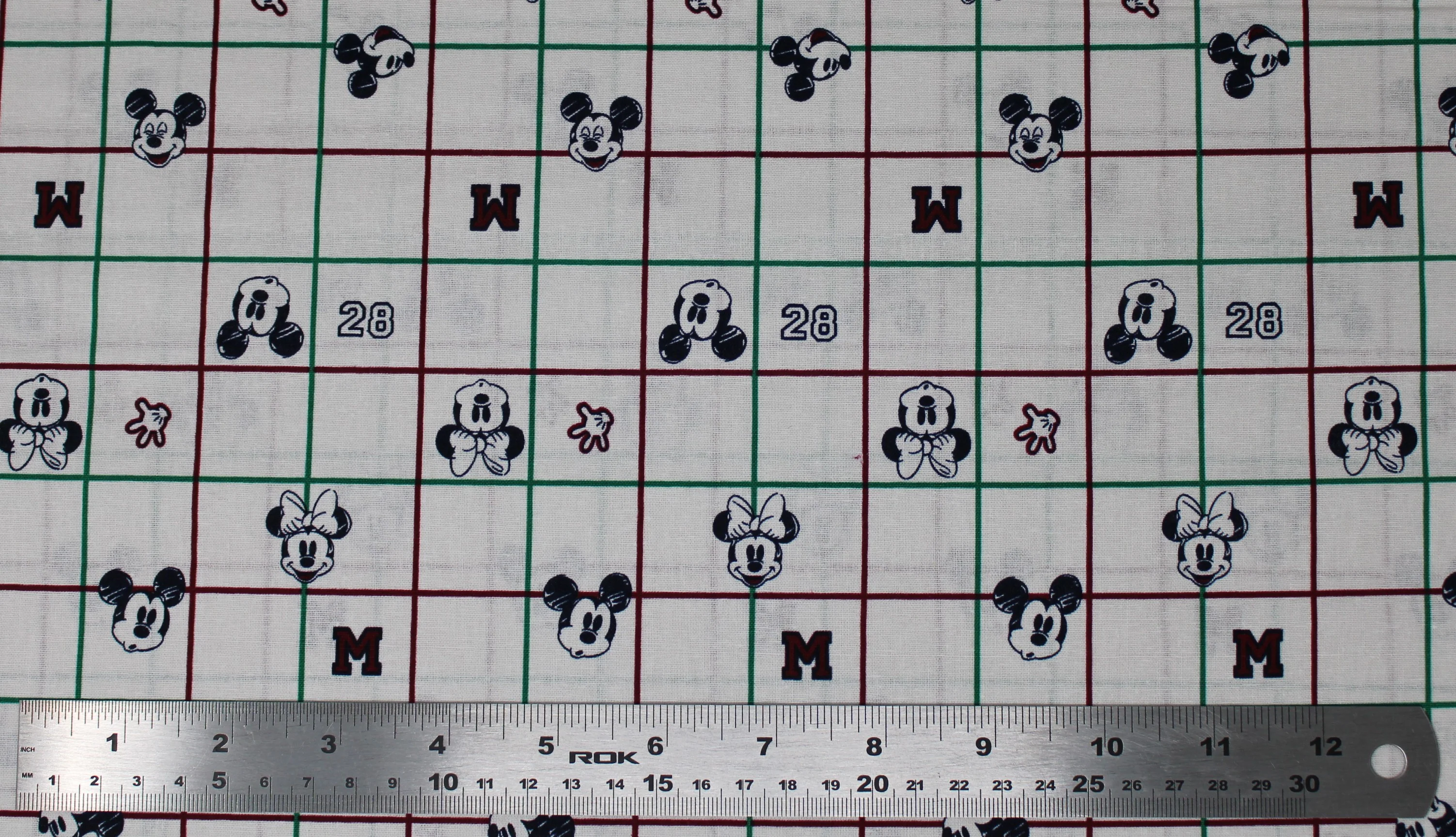 Mickey Minnie Grid - 45" - 100% cotton - Image 3