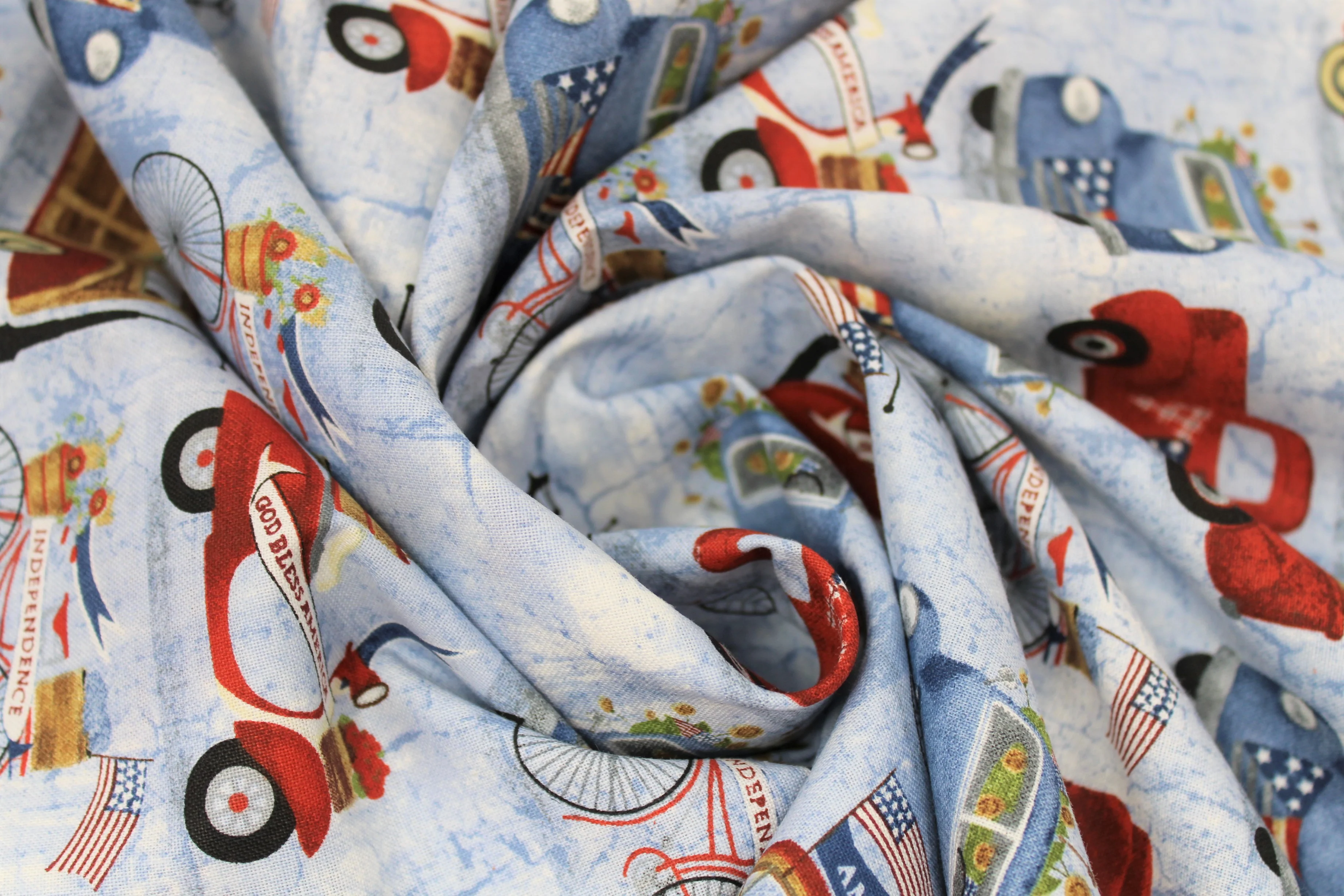 Patriotic Summer - 45" - 100% Cotton - Image 3