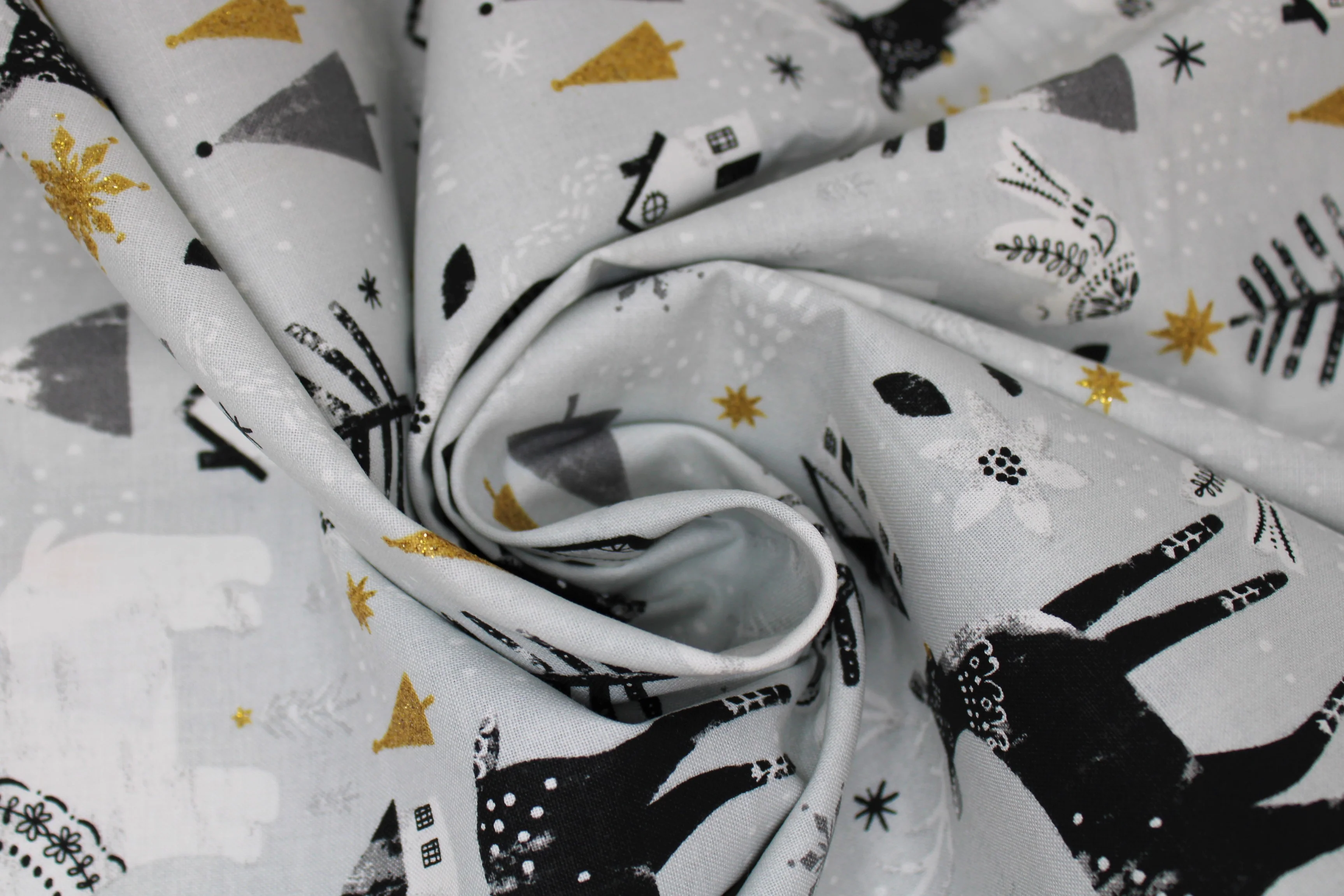 Peace on Earth - 43" - 100% Cotton - Image 3