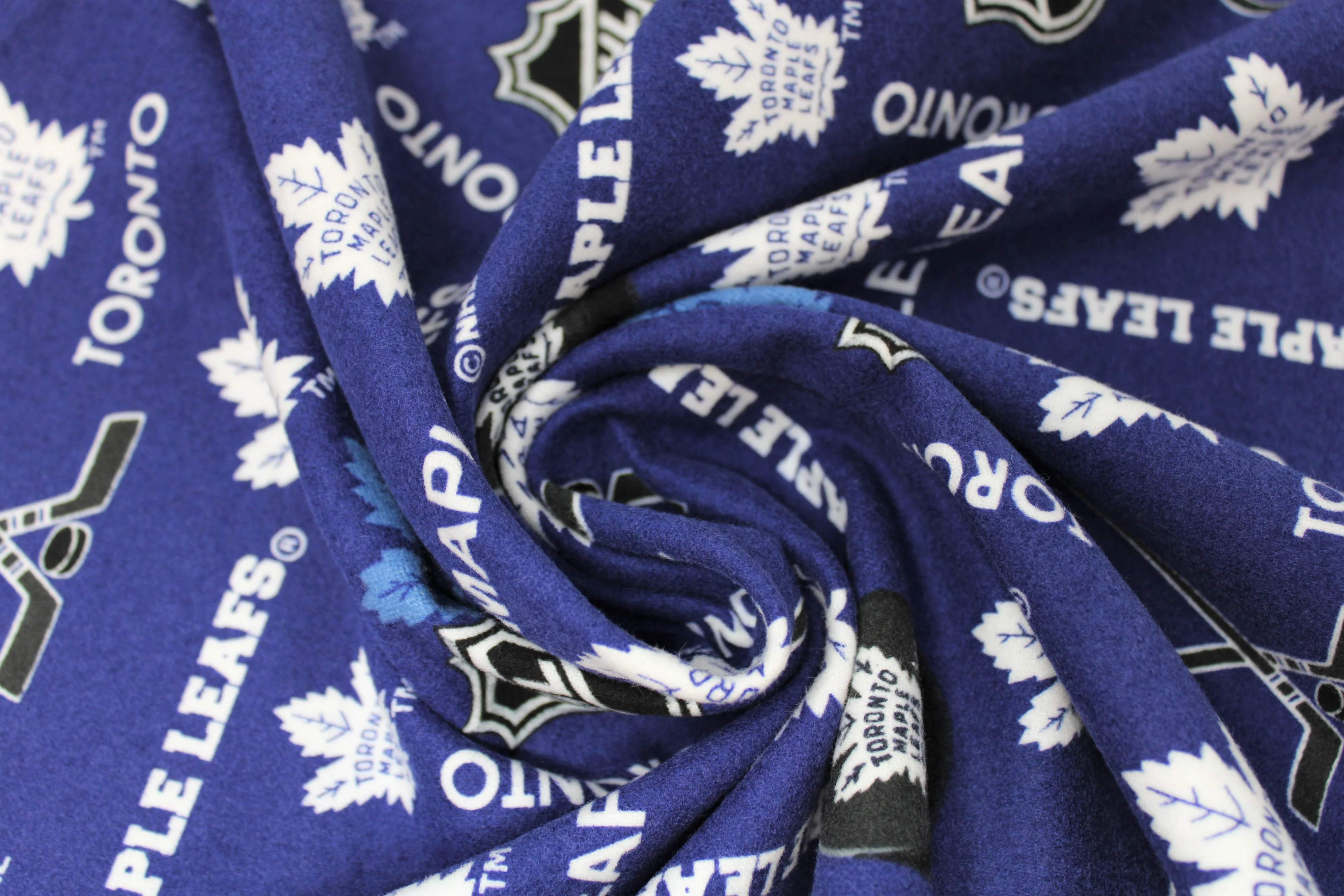 NHL Flannel - 43" - 100% Cotton Flannel - Image 3