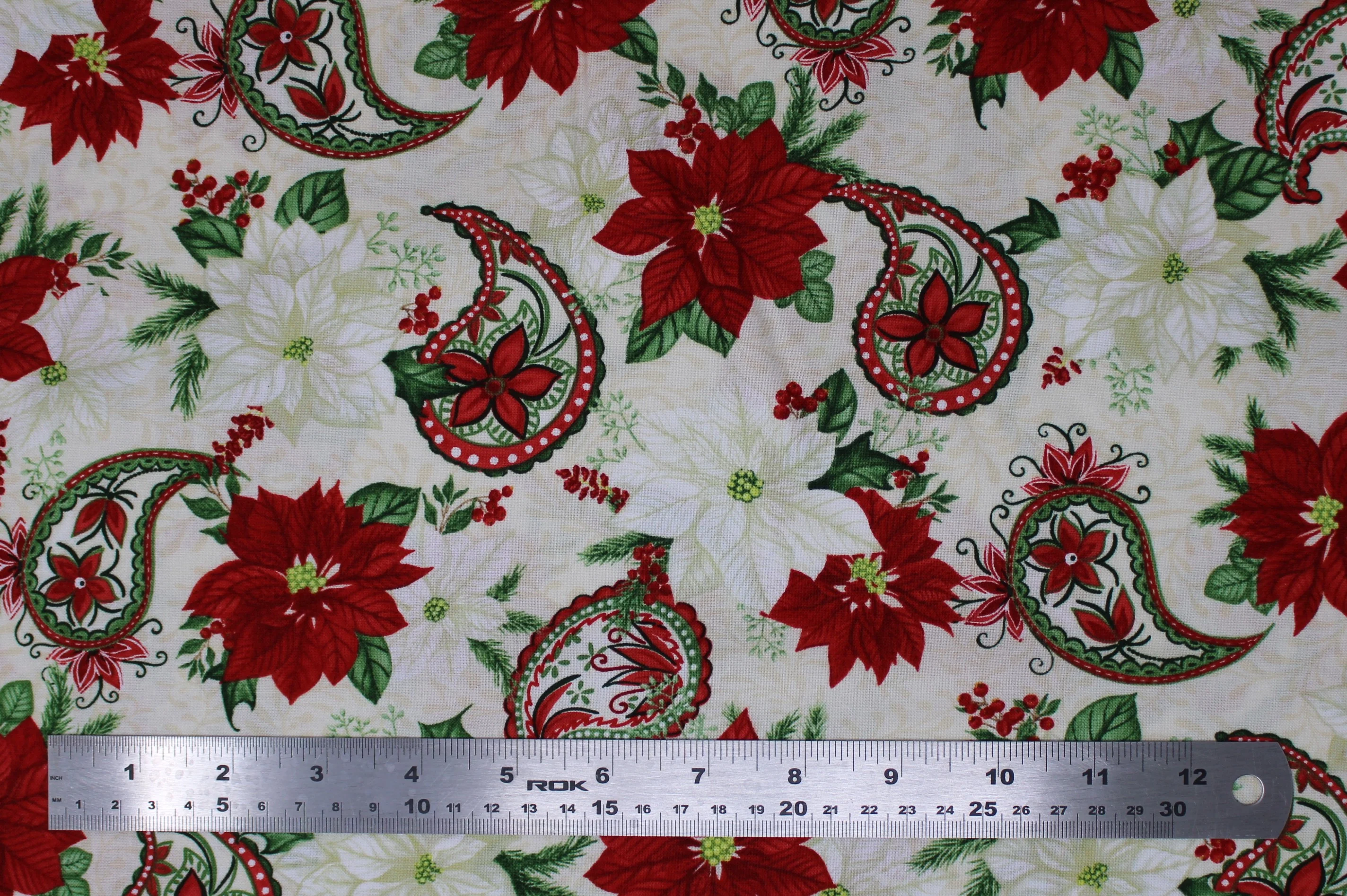 Tartan Holiday - 44/45" - 100% Cotton - Image 6