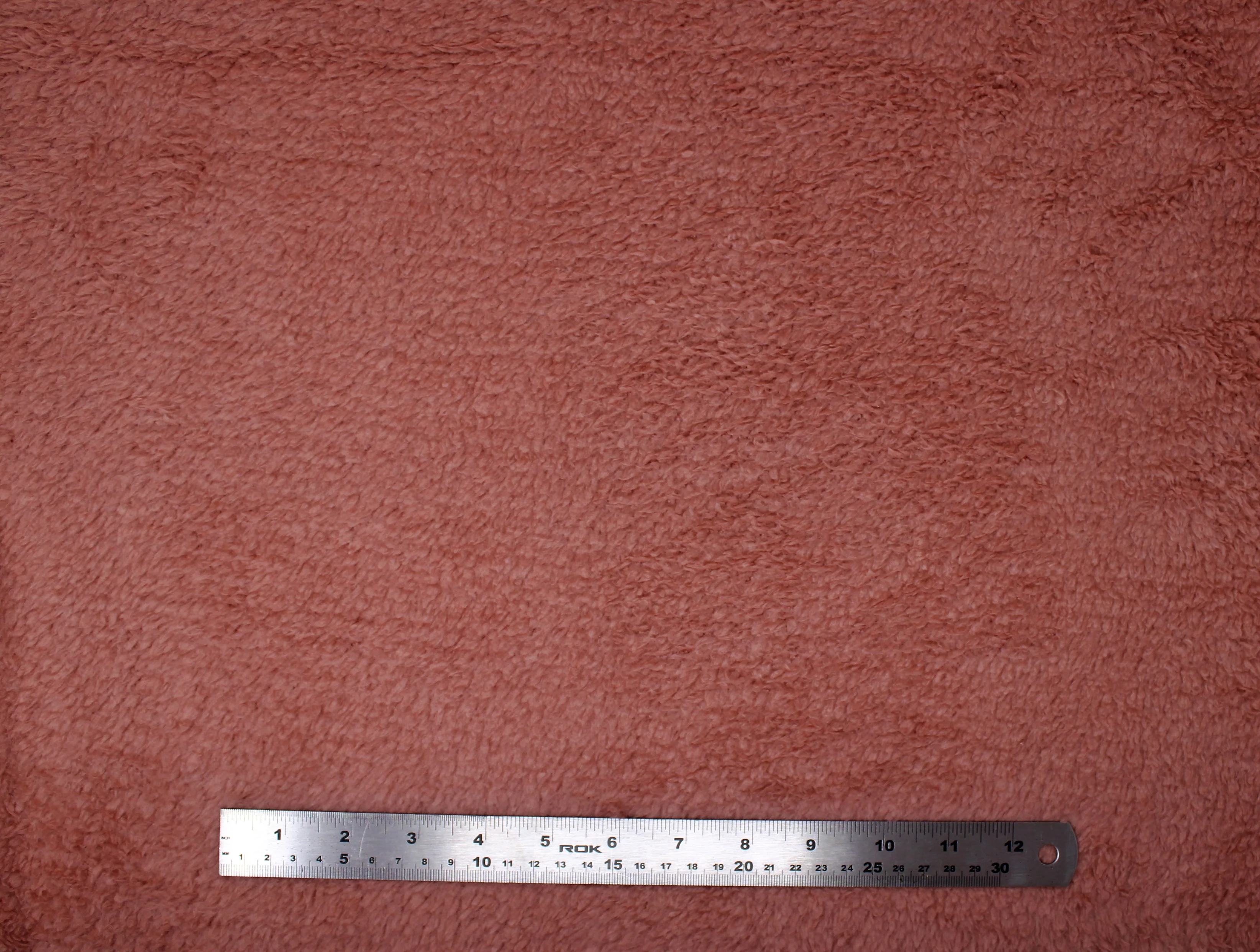 Fluffy - 63" - 100% Polyester Fleece - Image 10