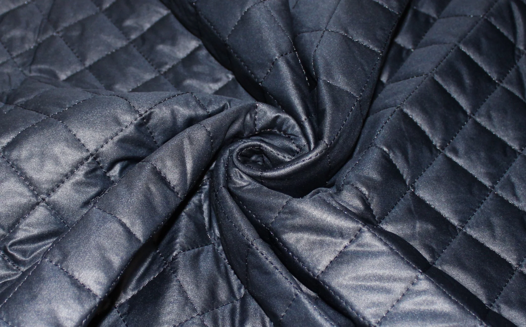Nouveau Puffer - 56" - 100% Polyester - Image 7