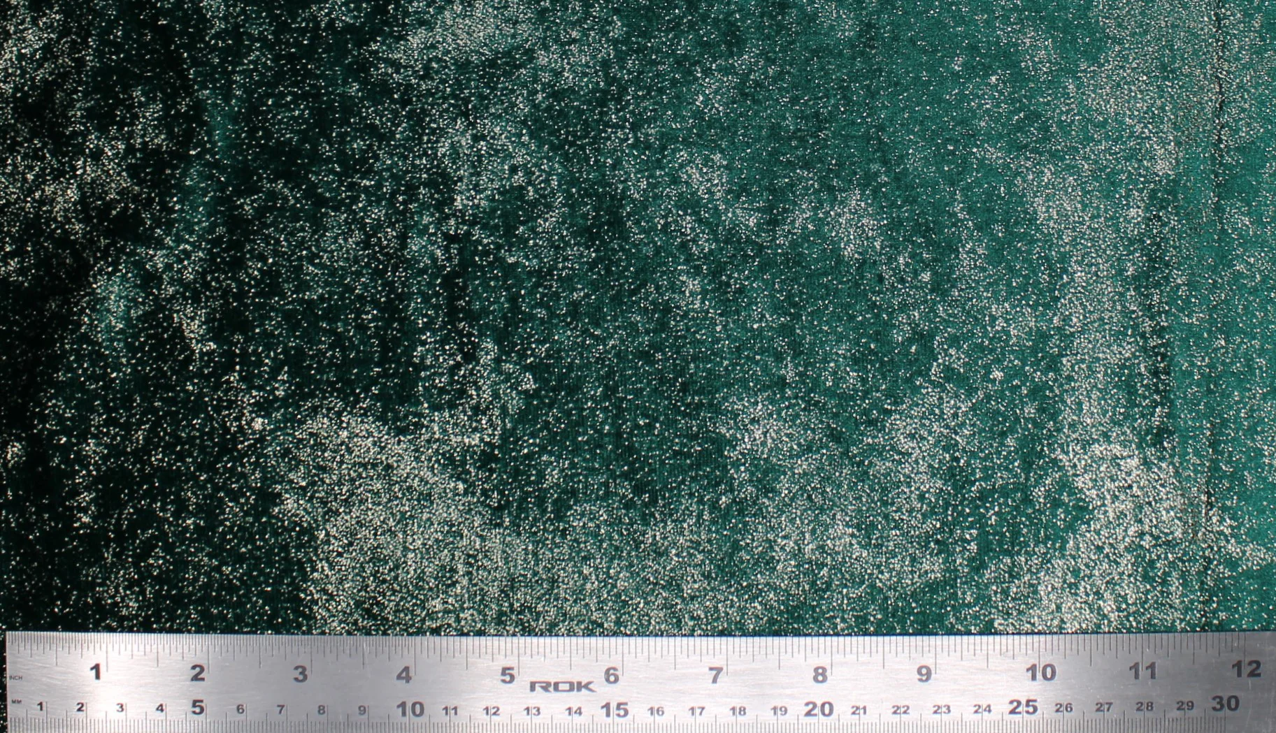 Velvet Luster - 57" - 96% polyester, 4% spandex - Image 6