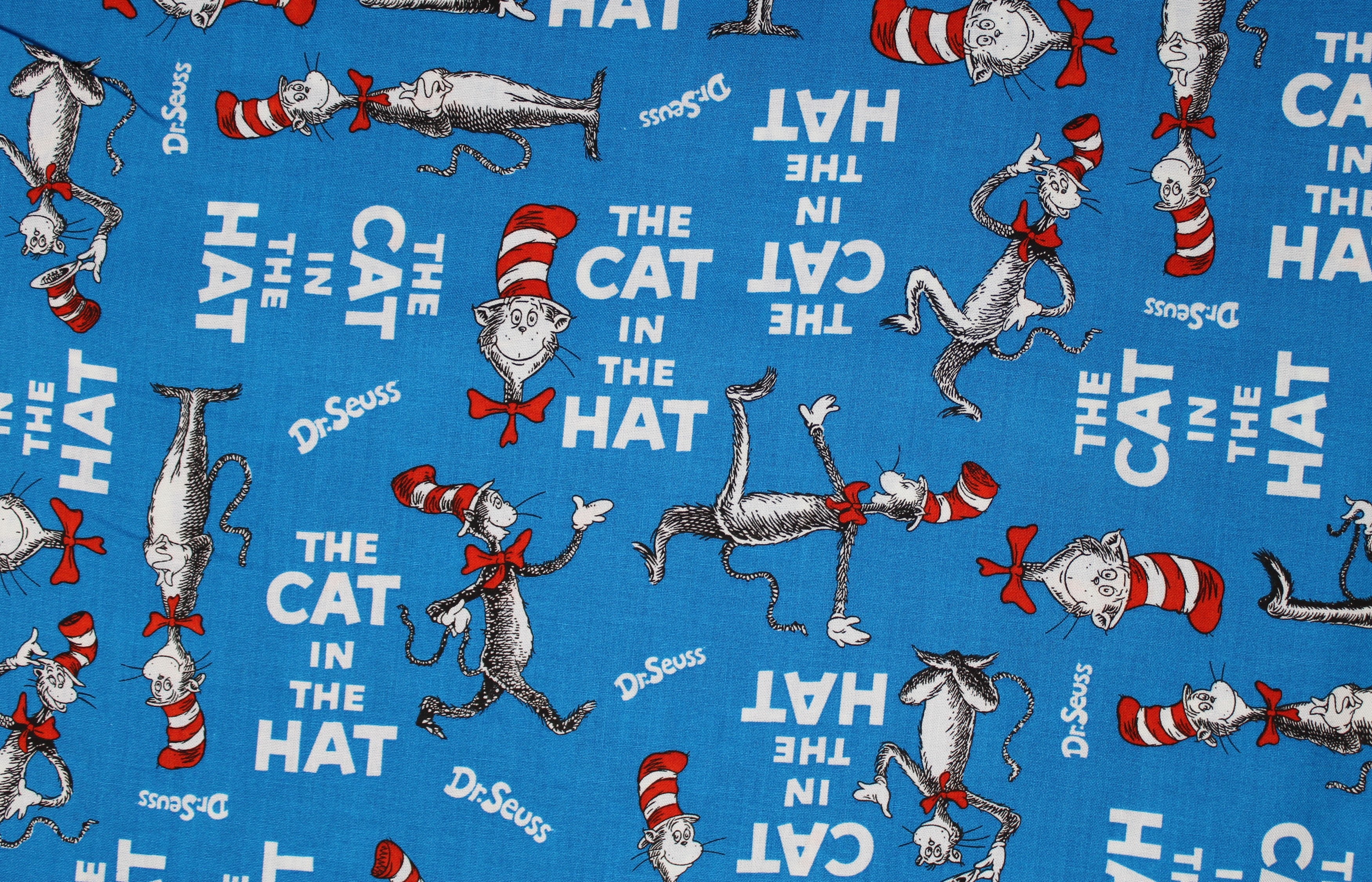 The Cat in the Hat - 45" - 100% Cotton - Image 2