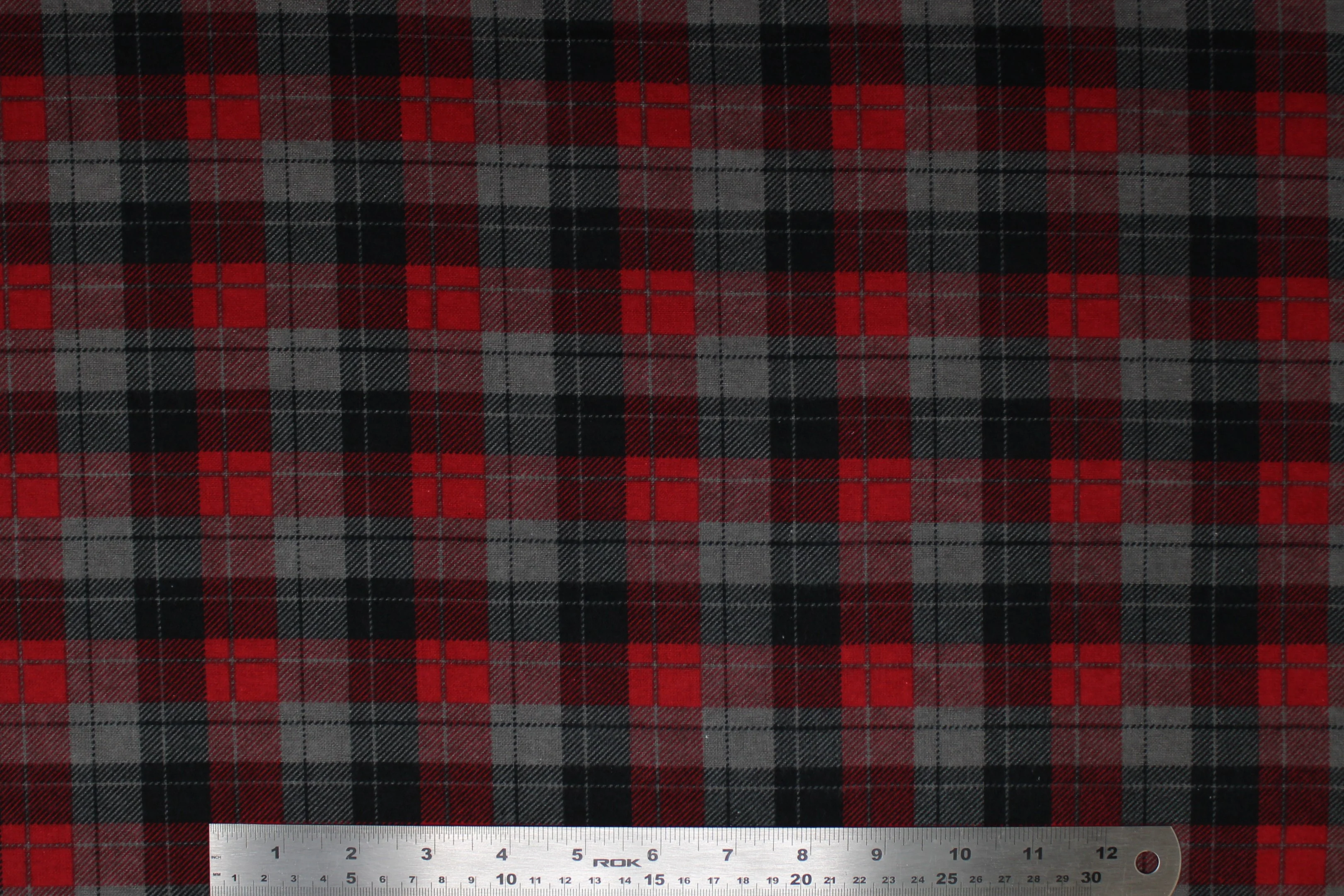 Eddie Bauer Prints - 43" - 100% cotton flannel - Image 4