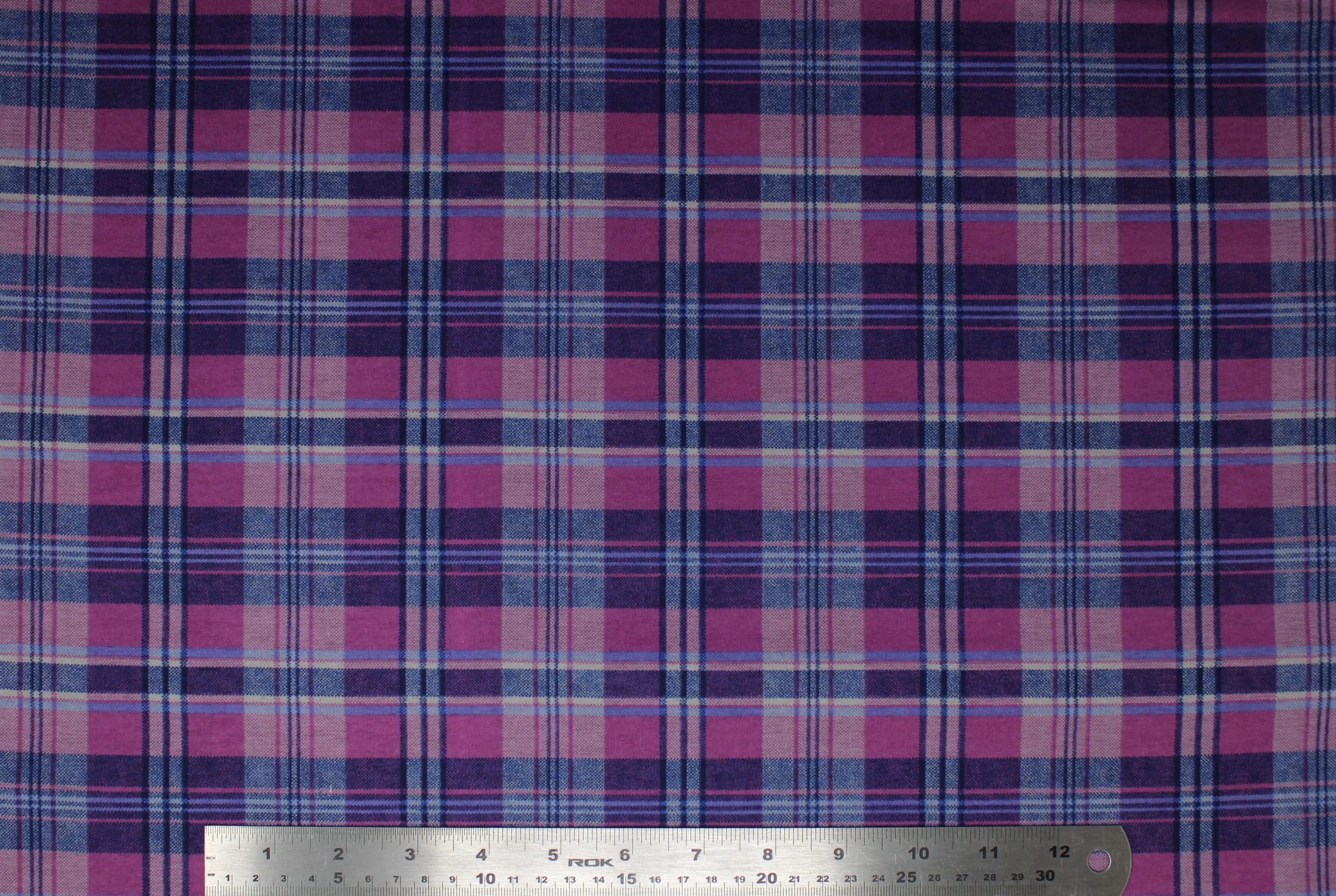 Eddie Bauer Prints - 43" - 100% cotton flannel - Image 6