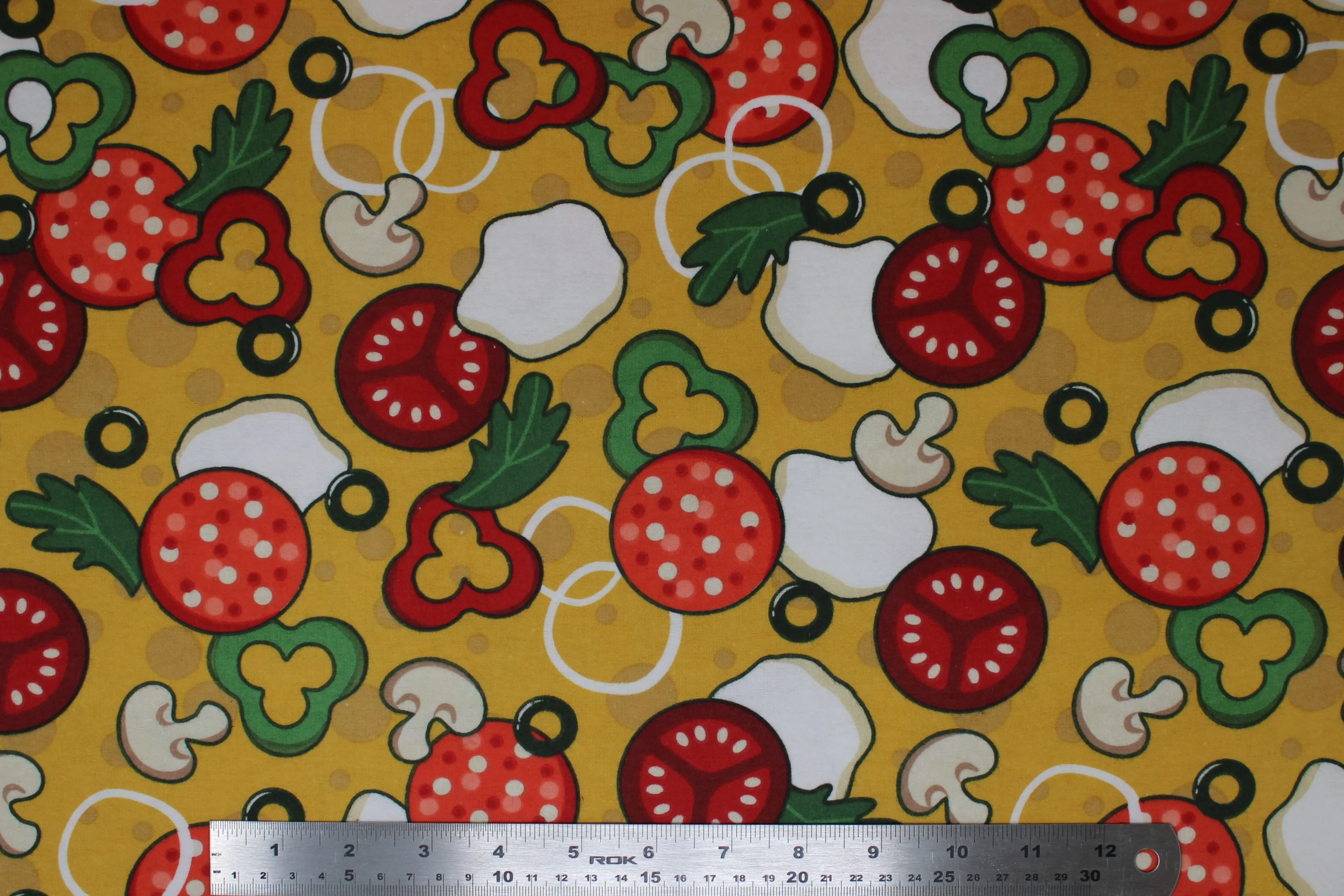 Pizza Toppings - 43" - 100% cotton flannel - Image 2