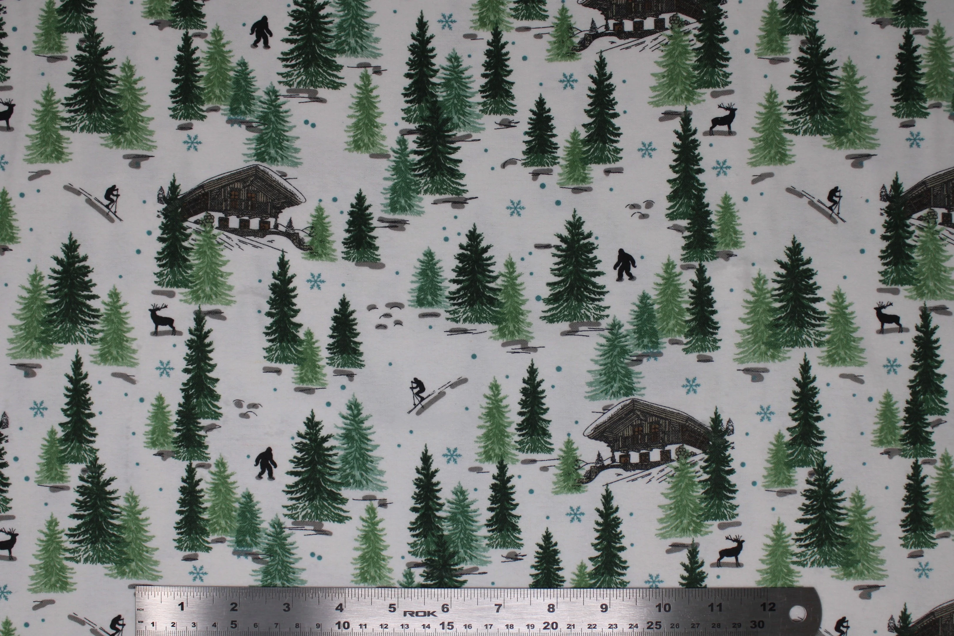 Scenic Ski Slope - 43" - 100% cotton flannel - Image 2