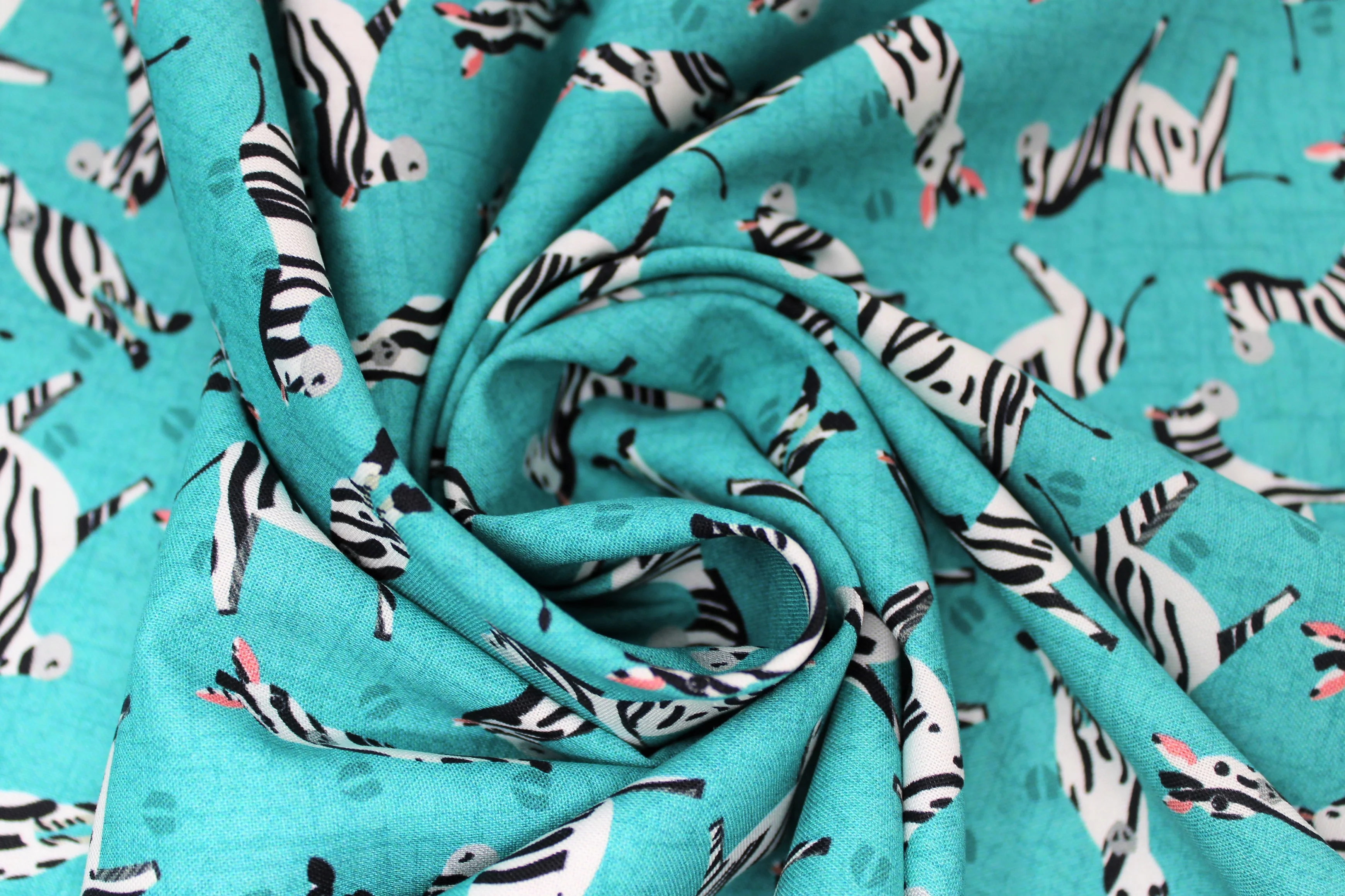 Coco's Wildlife - 45" - 100% Cotton - Image 11