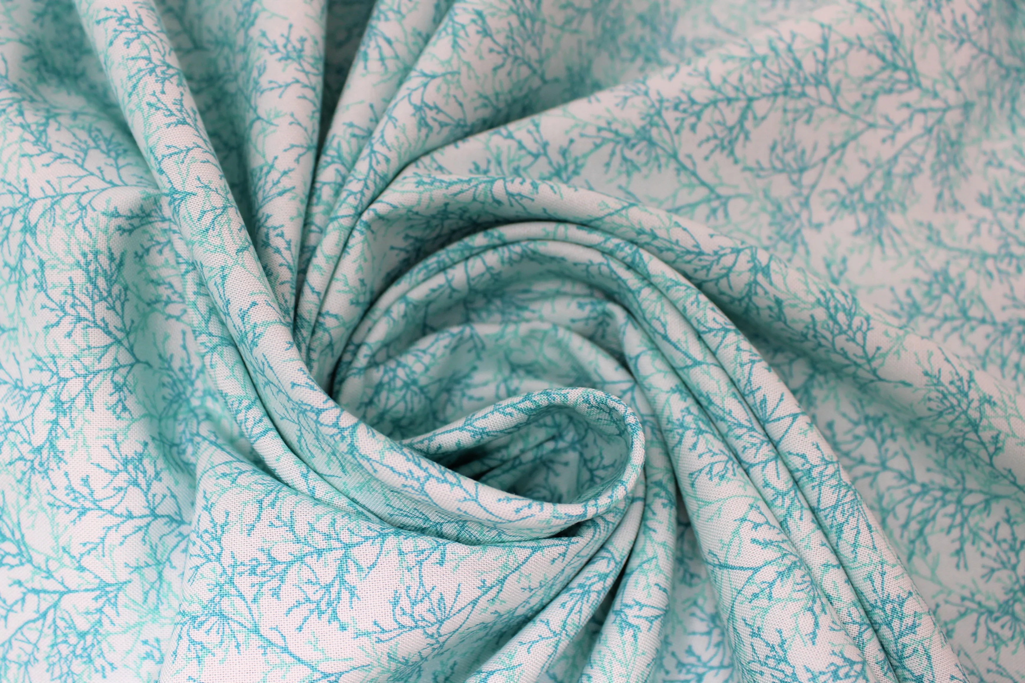 Colour Harmony - 45" - 100% Cotton - Image 17