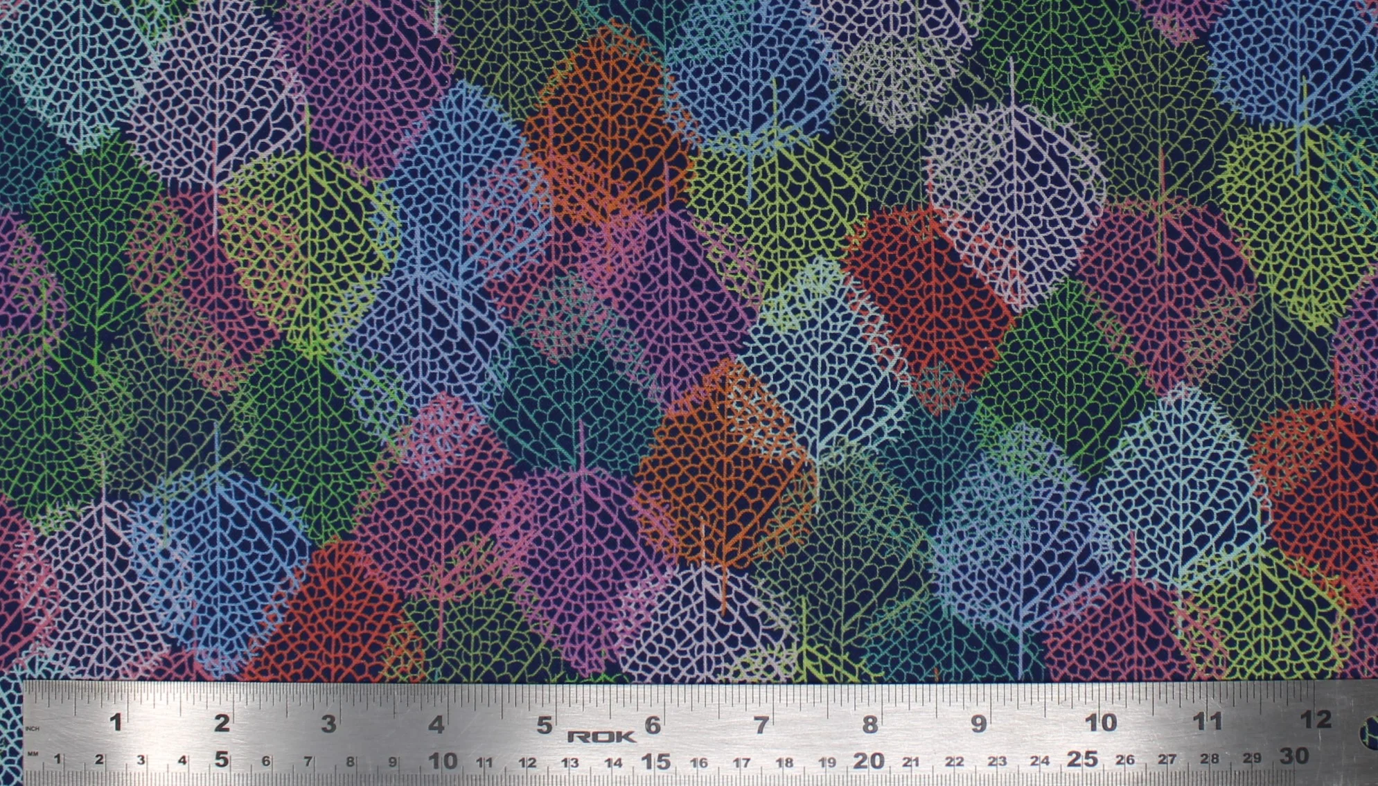 Essence Of Peace - 44/45'' - 100% cotton - Image 3