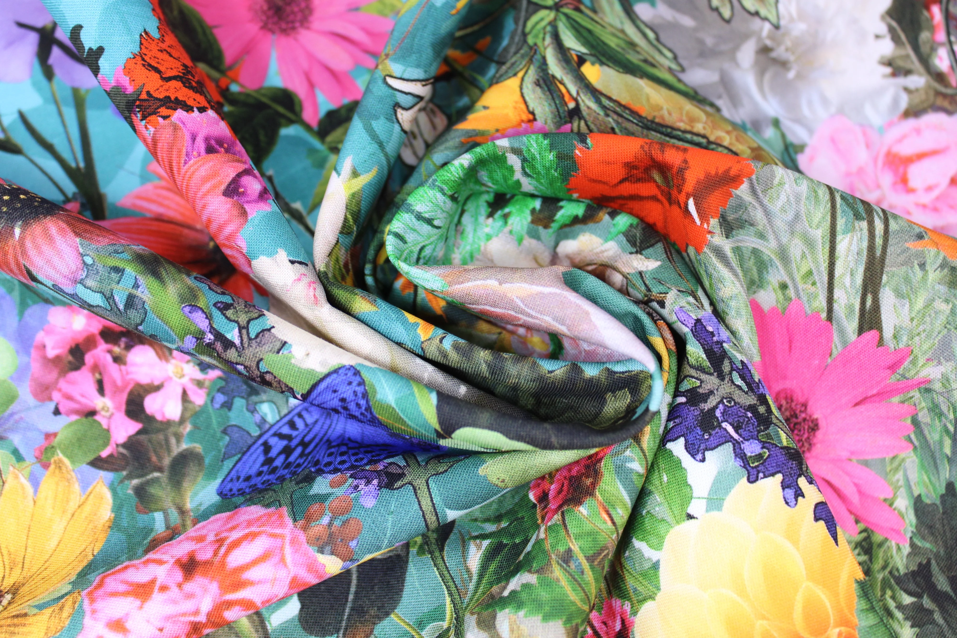 Floral Wonder - 45" - 100% Cotton - Image 3