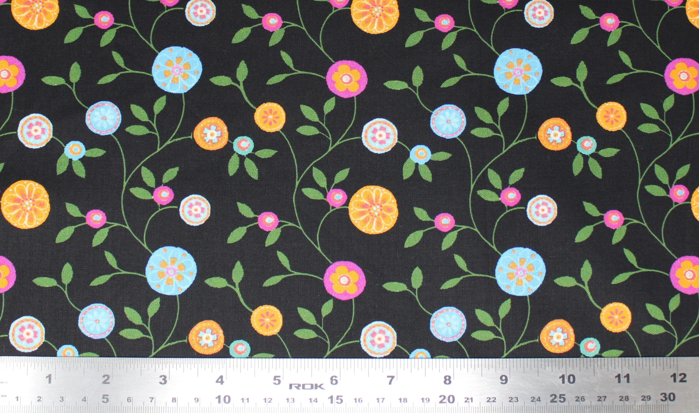 Folktown Cats - 45" - 100% cotton - Image 3