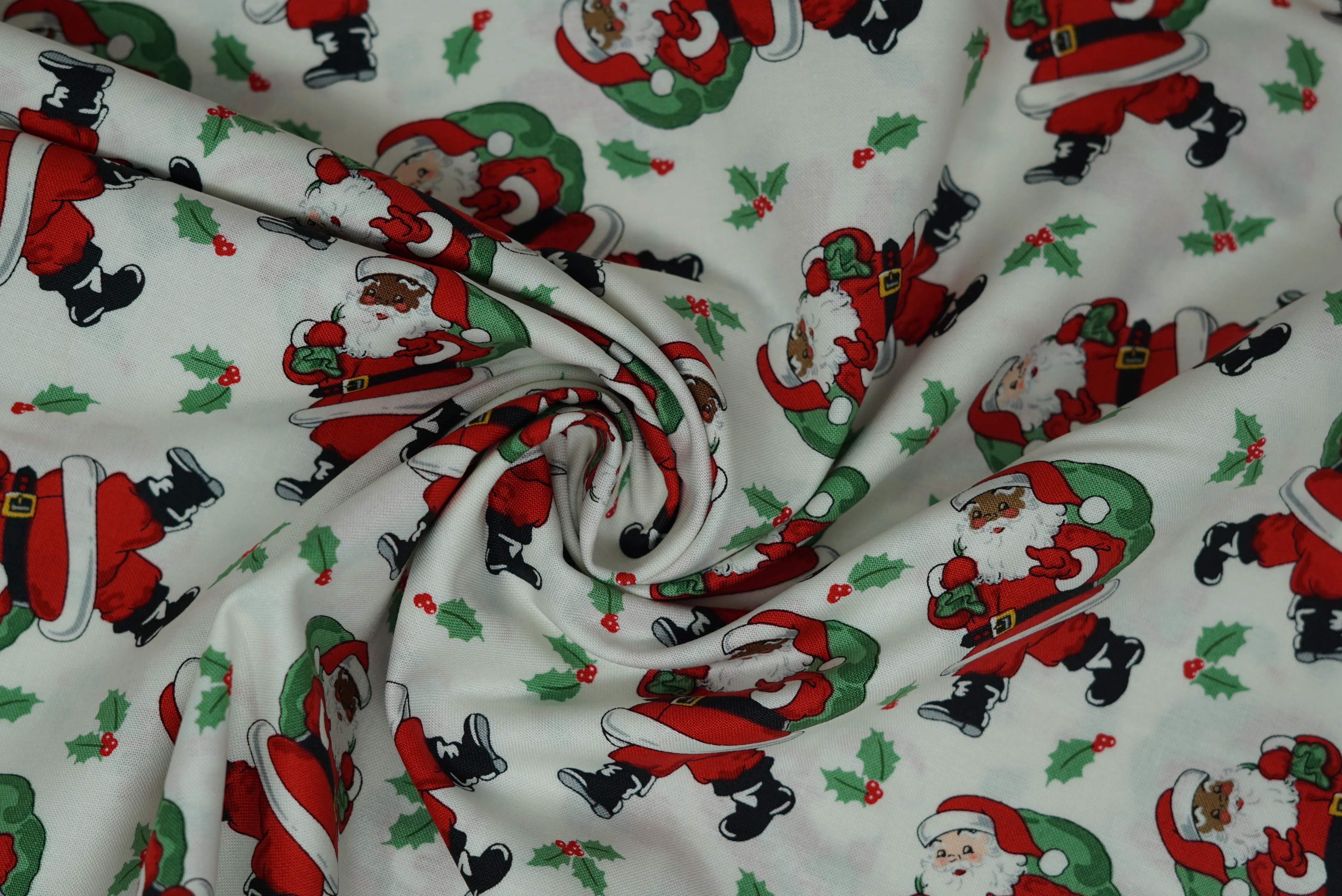 Holly Jolly - 44/45" - 100% Cotton - Image 5