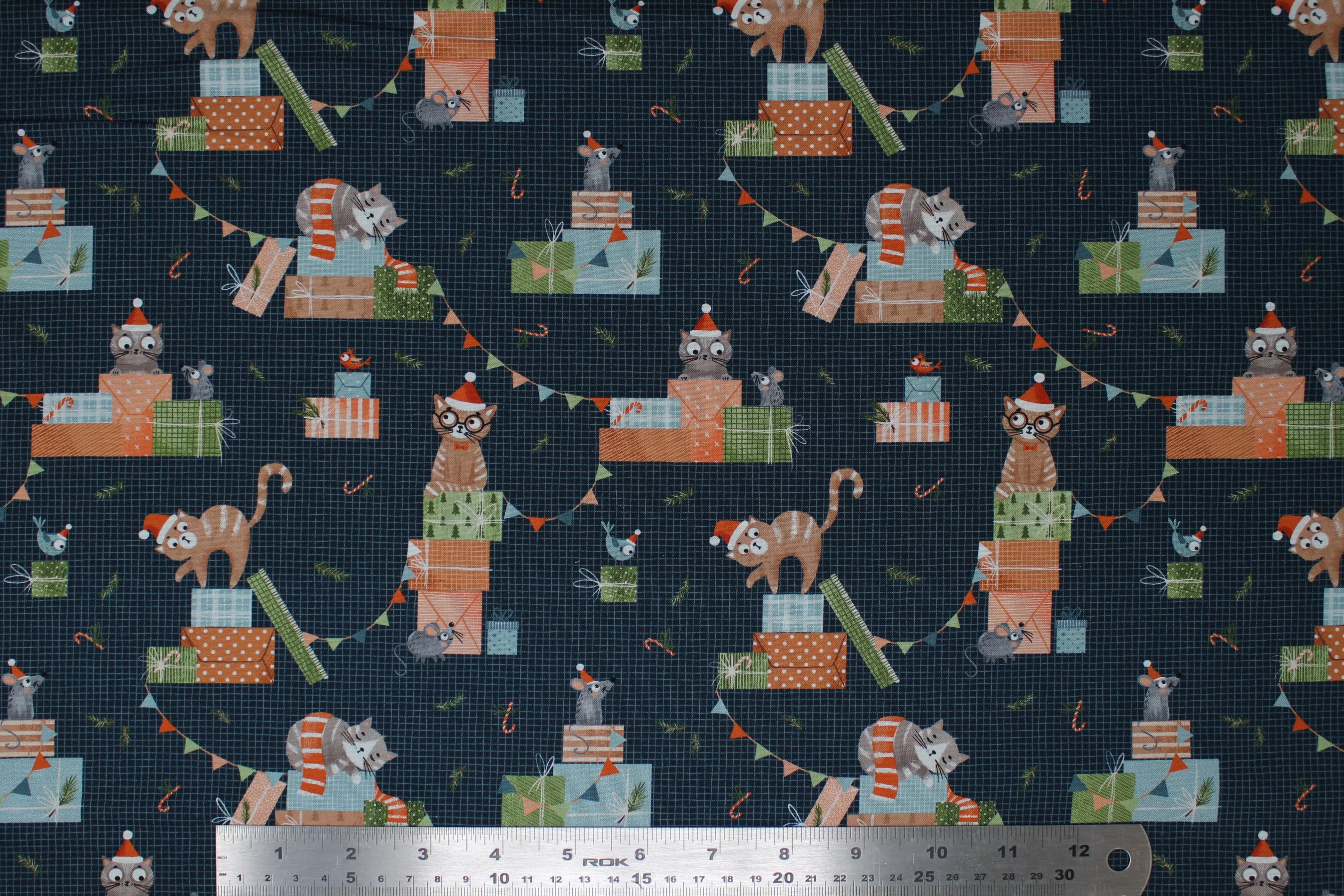 Purrfect Christmas - 44/45" - 100% cotton - Image 2