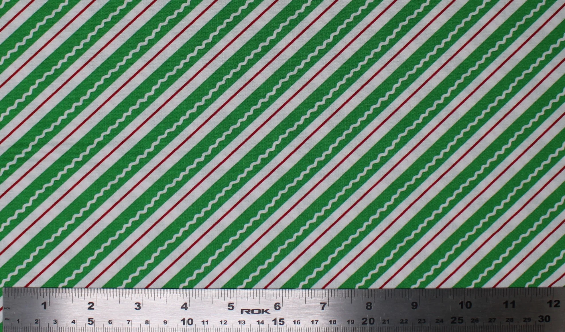 Reindeer Games - 45" - 100% cotton - Image 9