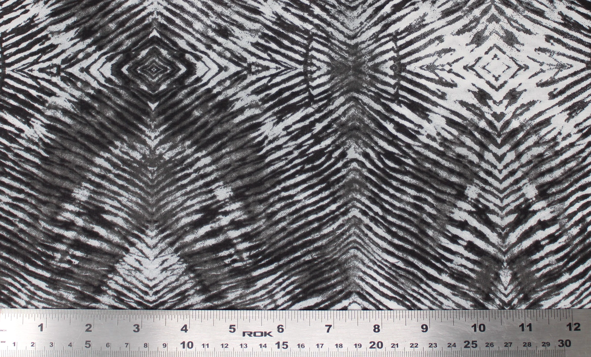 Shibori - 45" - 100% cotton - Image 6