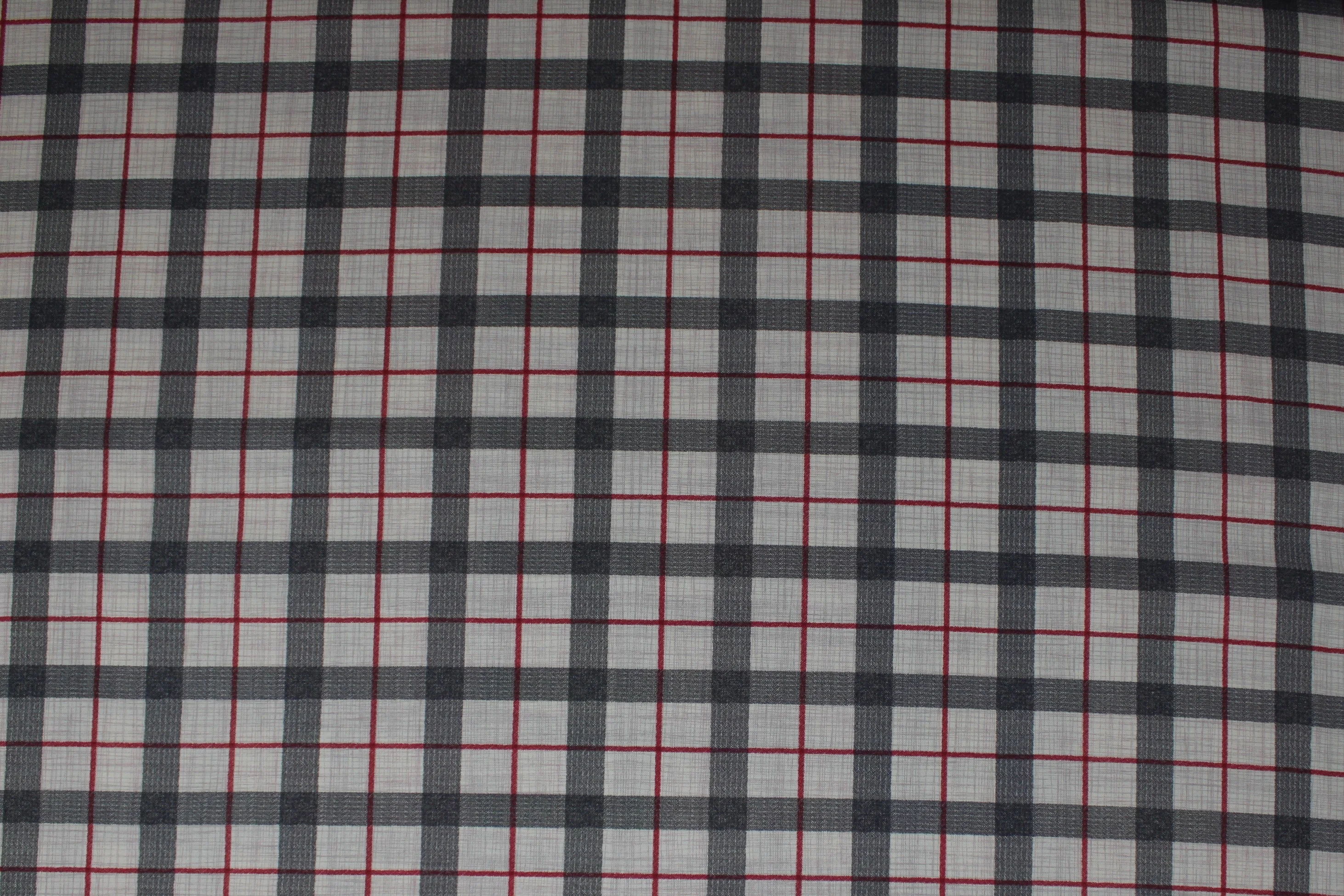 True North - 44/45'' - 100% cotton - Image 5