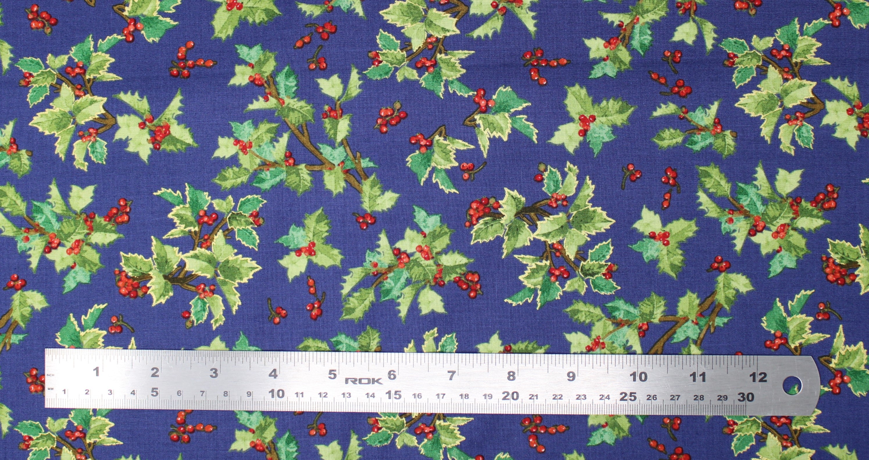 Winter Prints - 45" - 100% Cotton - Image 6